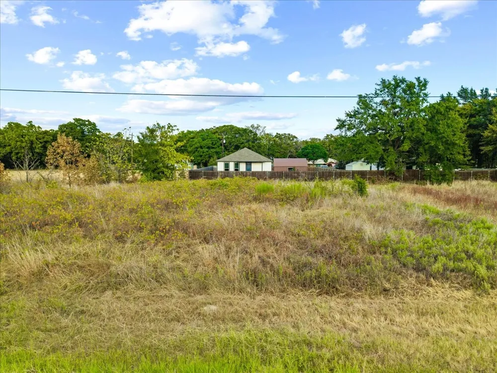 1045 Midway Road Tool, TX 75143