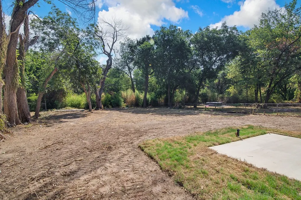 620 Alameda Road Azle, TX 76020
