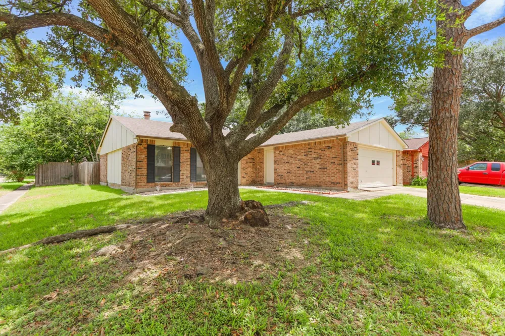 6827 Gettysburg Drive Richmond, TX 77469