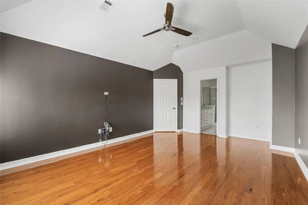 1739 French Village Drive Houston, TX 77055