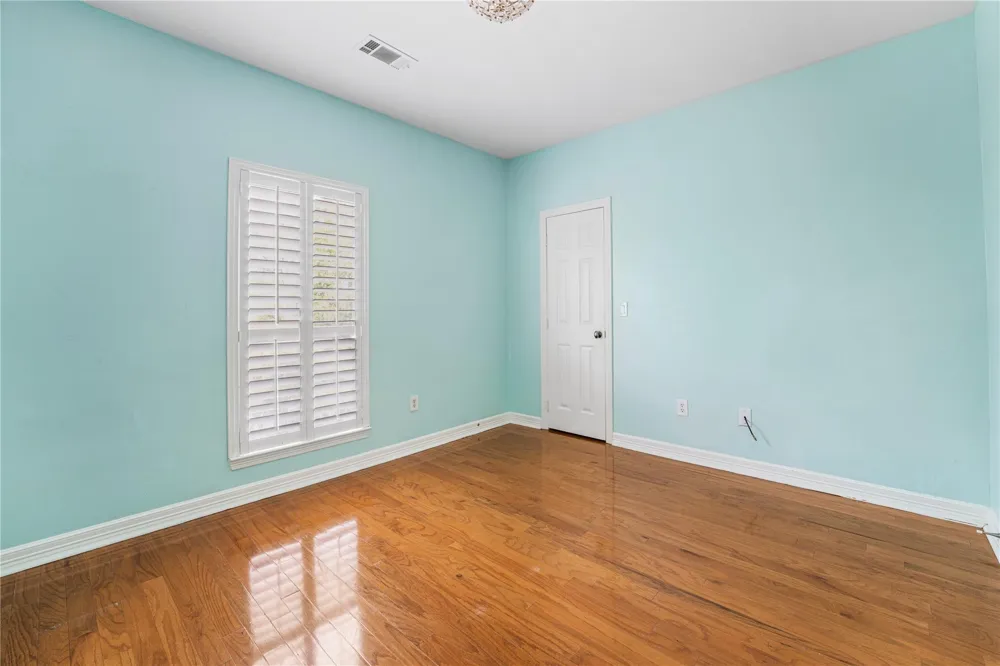 1739 French Village Drive Houston, TX 77055