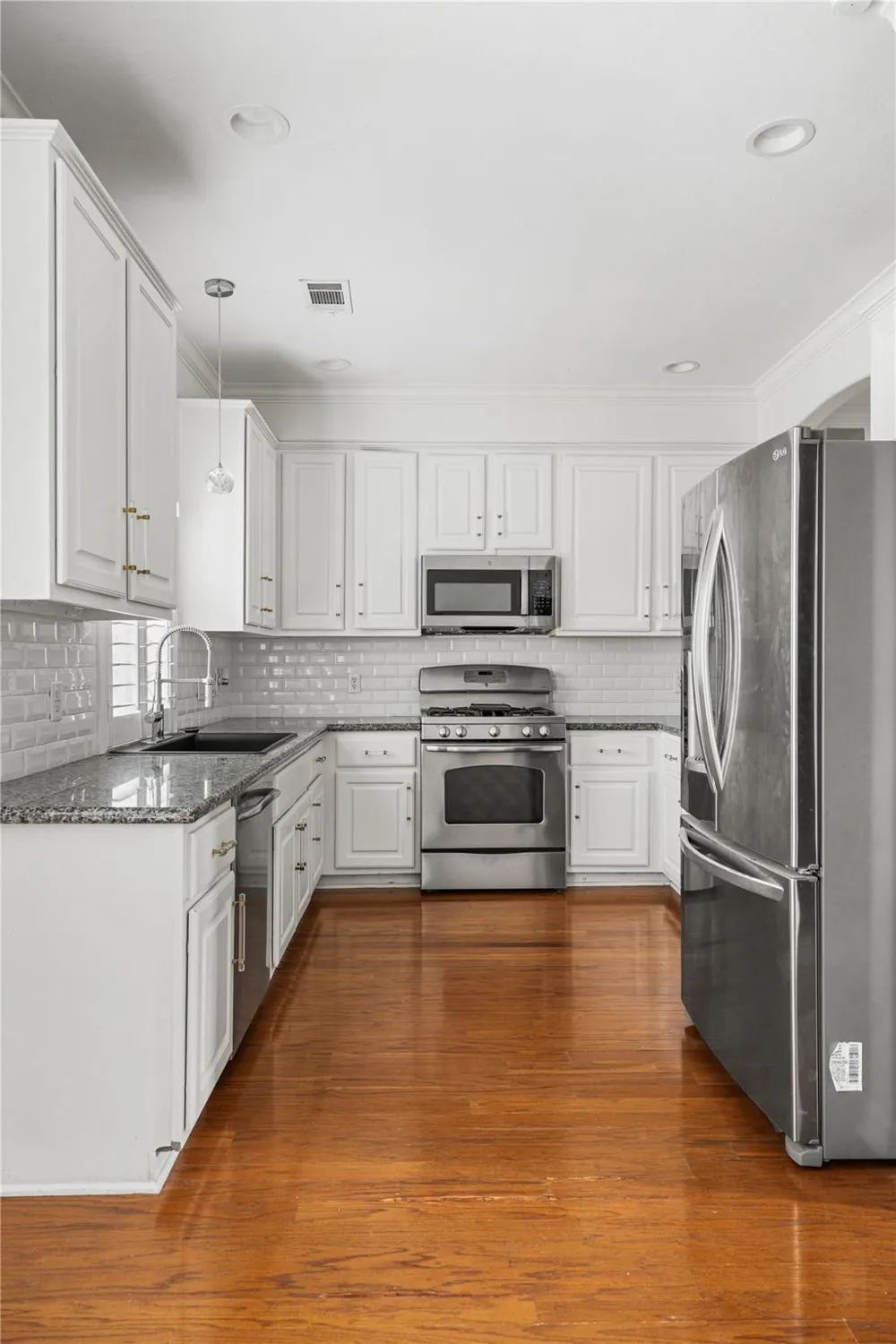 1739 French Village Drive Houston, TX 77055
