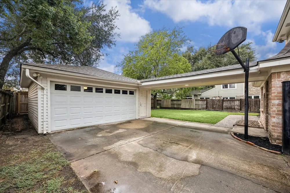 12519 Burgoyne Drive Houston, TX 77077