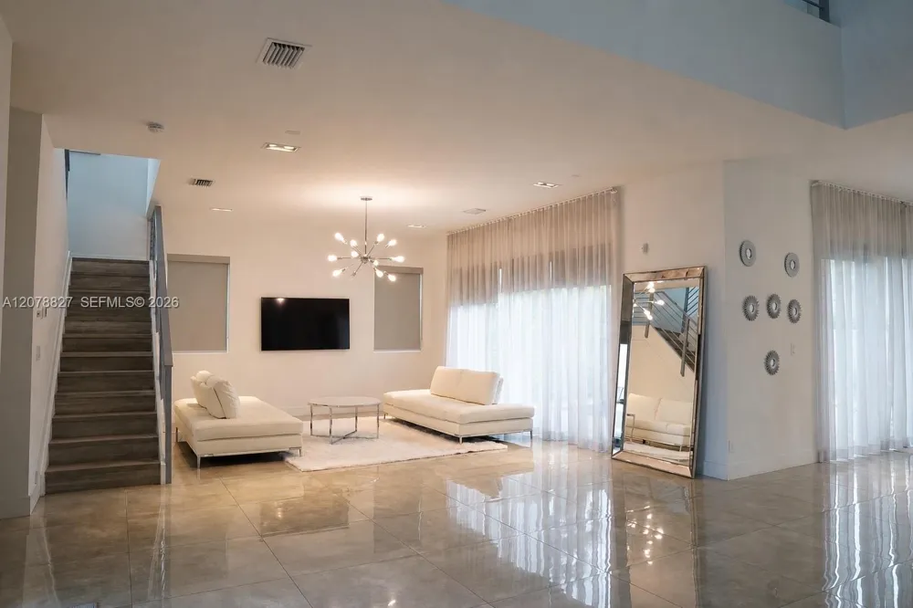 7560 NW 101st Ct #7560 Doral, FL 33178