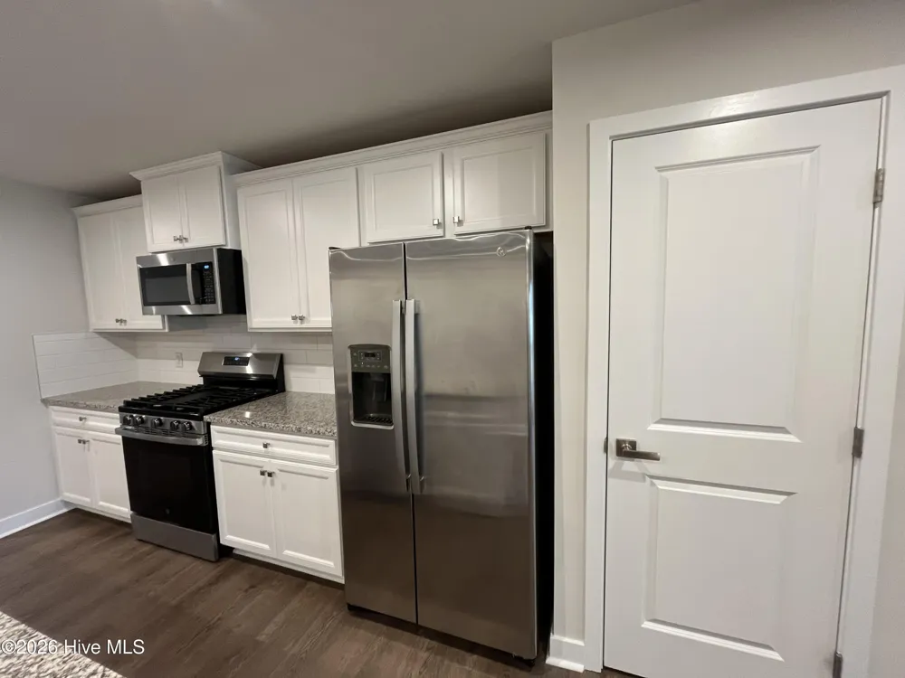 4184 Farmfield Drive Navassa, NC 28451