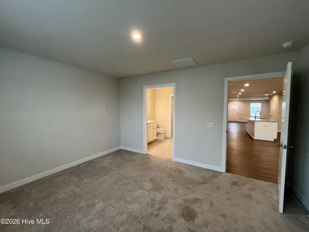 4184 Farmfield Drive Navassa, NC 28451