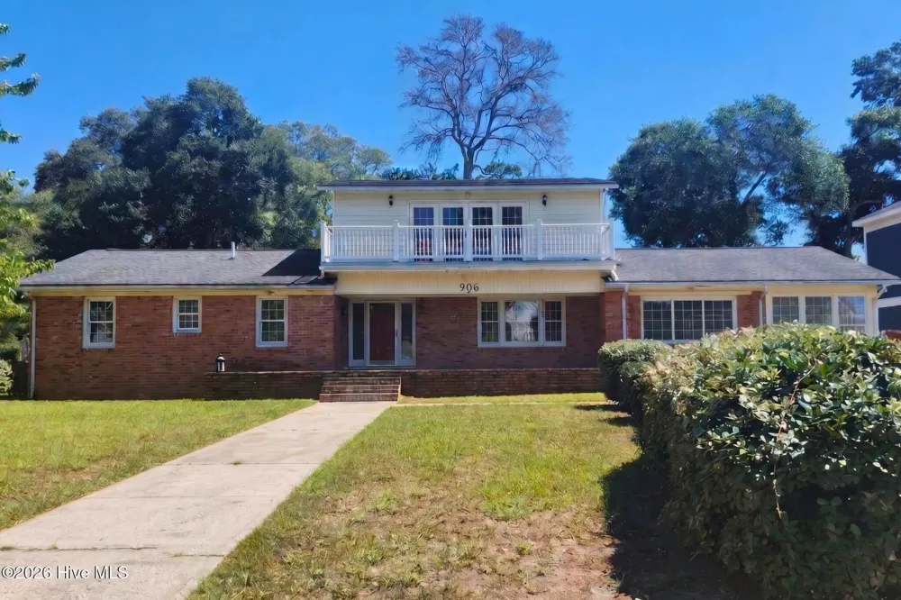 906 20th Avenue North Myrtle Beach, SC 29582