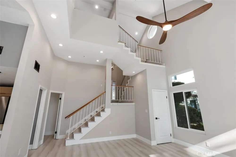 21121 Calle De Paseo Lake Forest, CA 92630