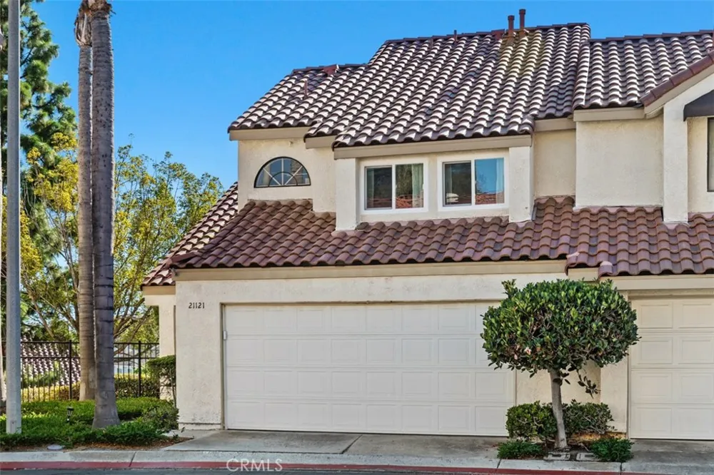 21121 Calle De Paseo Lake Forest, CA 92630