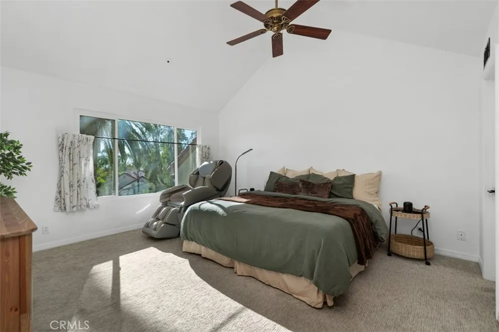 21121 Calle De Paseo Lake Forest, CA 92630