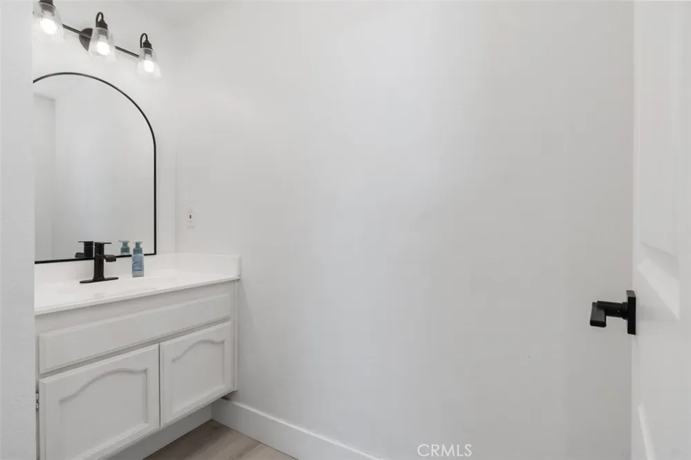 21121 Calle De Paseo Lake Forest, CA 92630