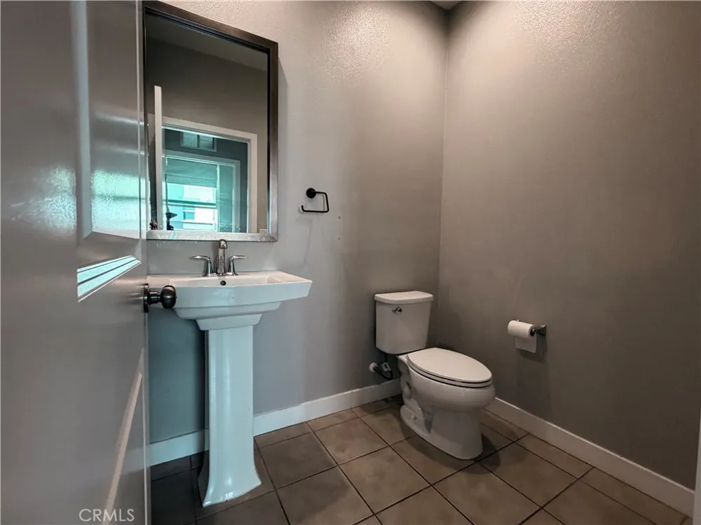 621 W Foothill Glendora, CA 91741