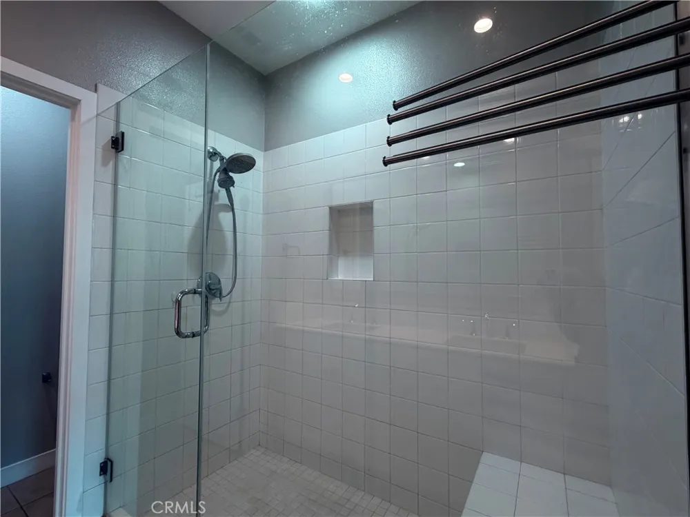 621 W Foothill Glendora, CA 91741