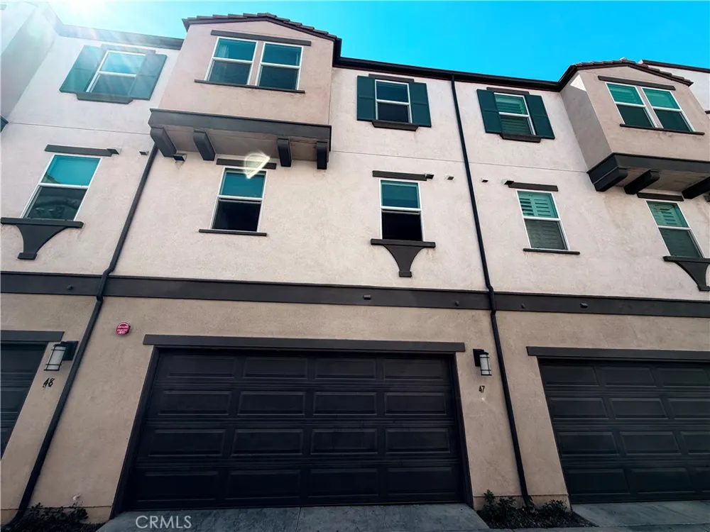 621 W Foothill Glendora, CA 91741