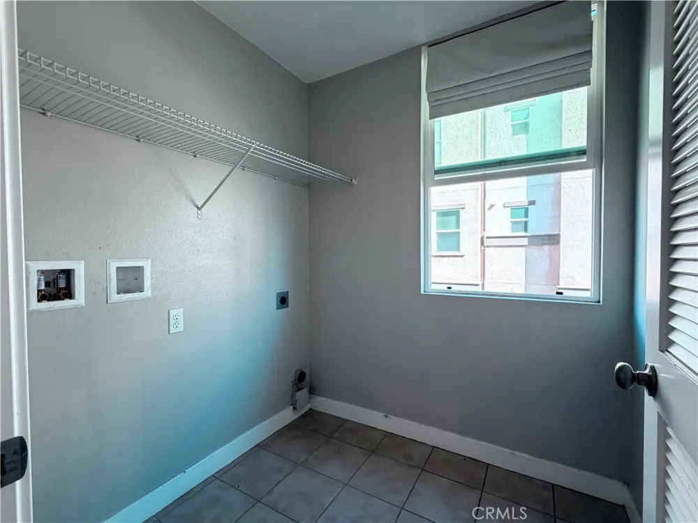 621 W Foothill Glendora, CA 91741
