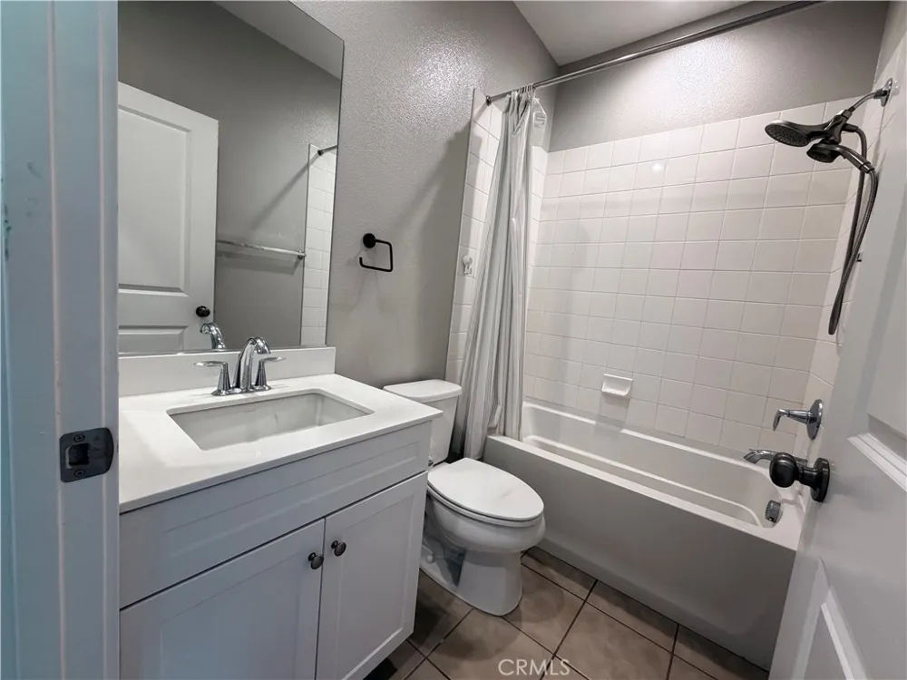 621 W Foothill Glendora, CA 91741
