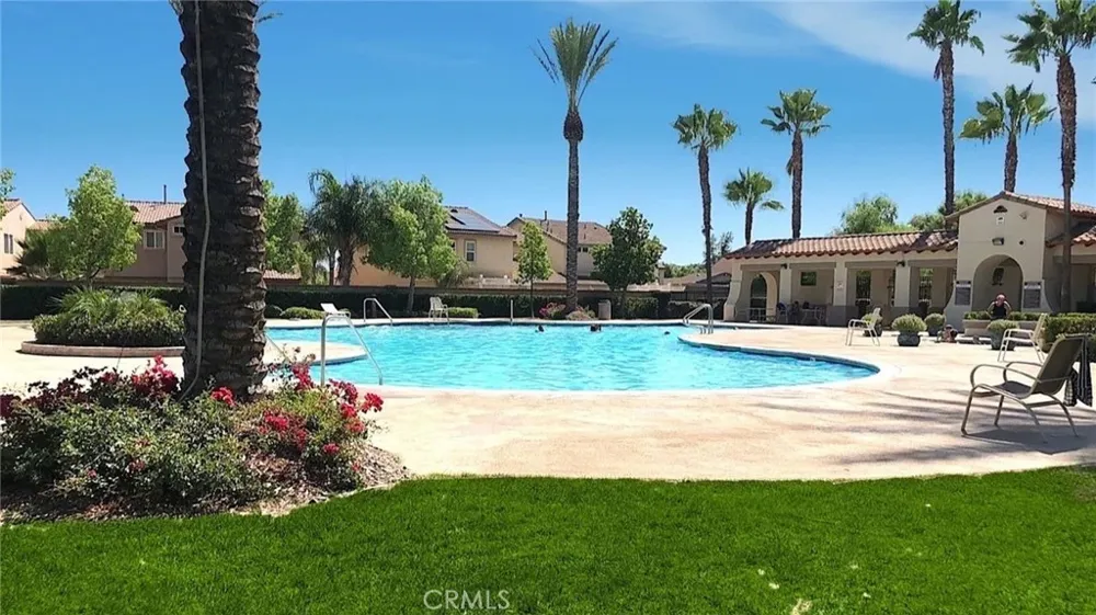 3352 Hammock Perris, CA 92571