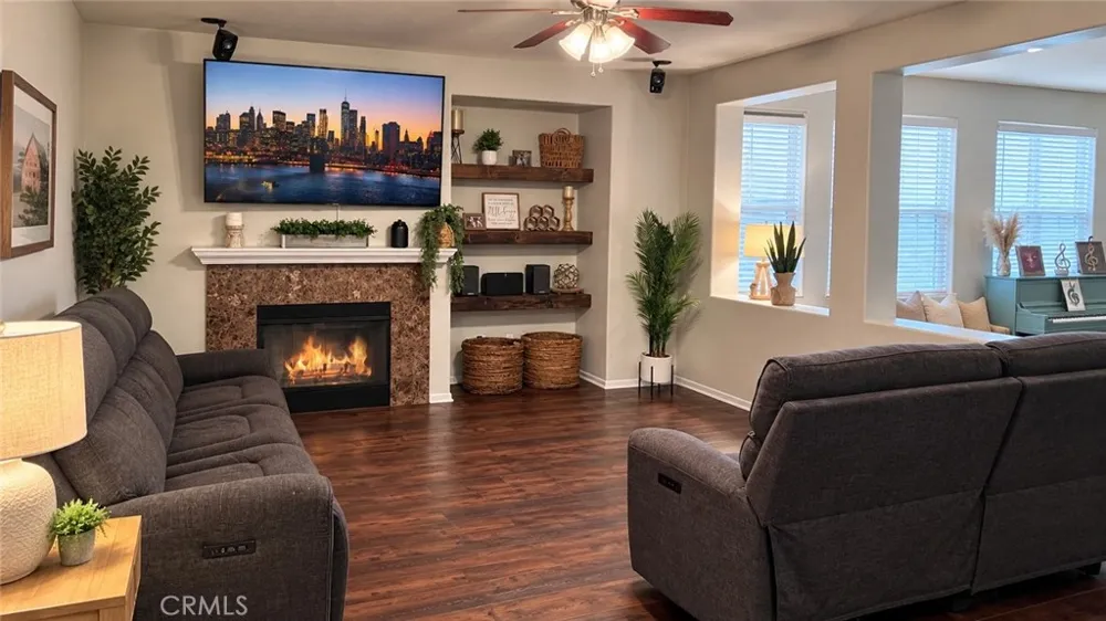 3352 Hammock Perris, CA 92571