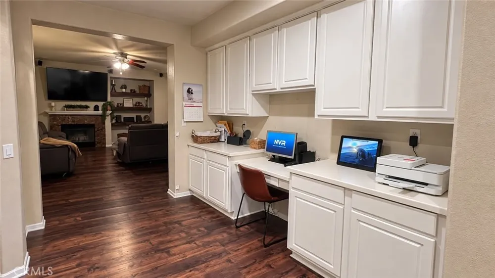 3352 Hammock Perris, CA 92571