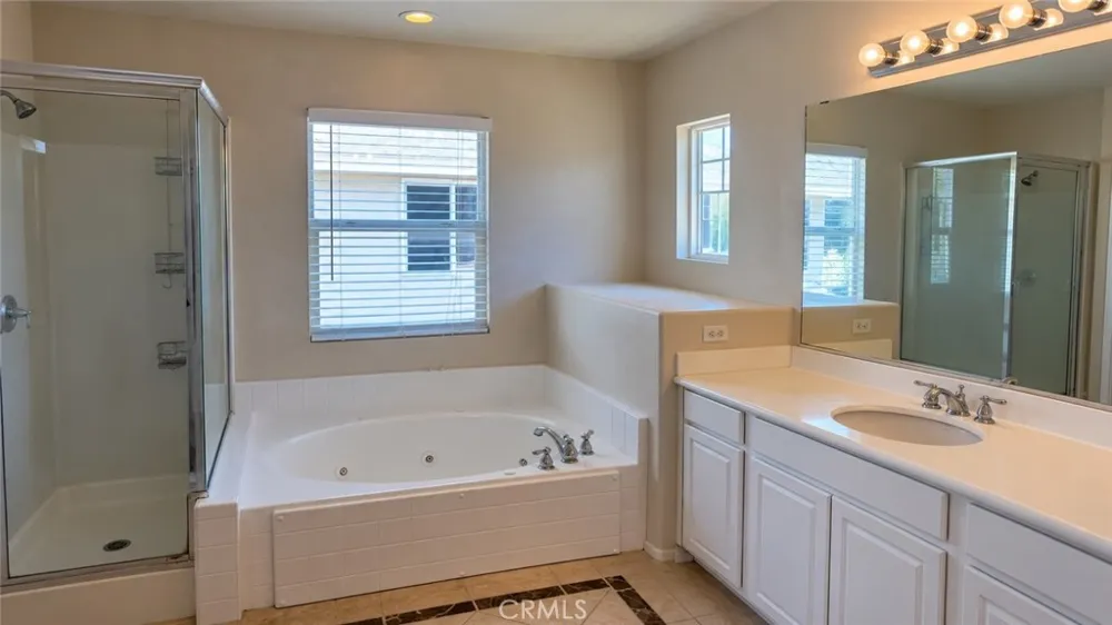3352 Hammock Perris, CA 92571