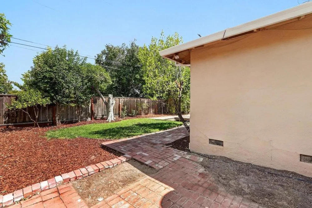 315 Blossom Valley Drive Los Gatos, CA 95032