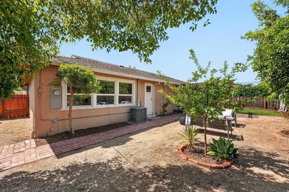 315 Blossom Valley Drive Los Gatos, CA 95032