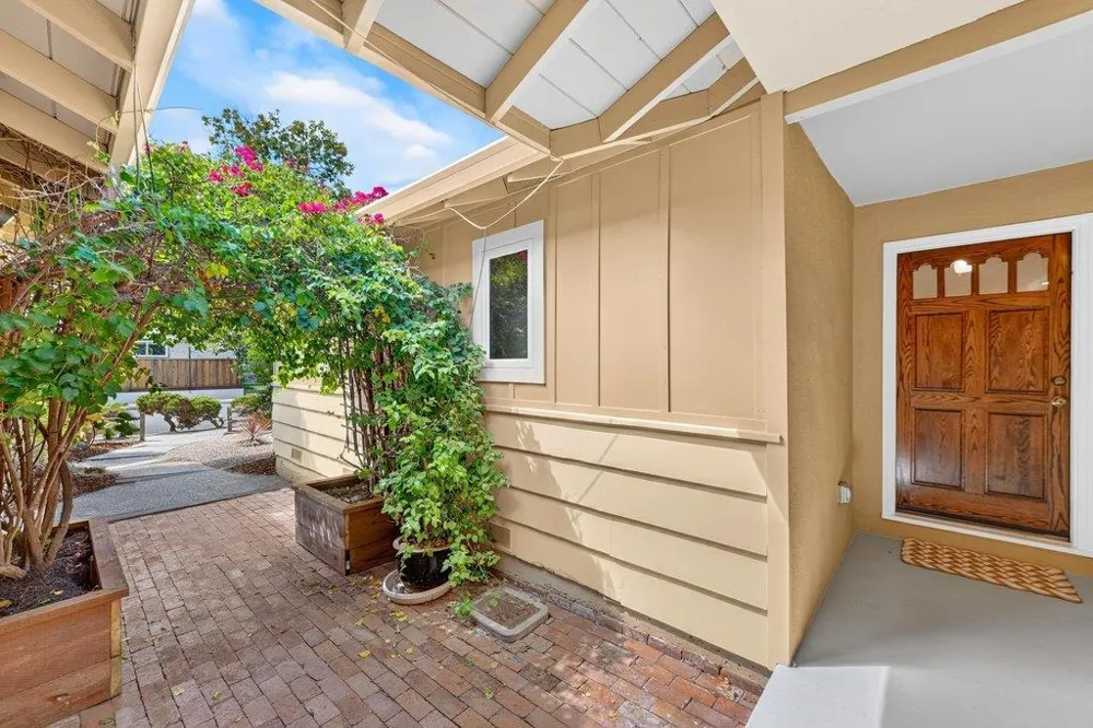 315 Blossom Valley Drive Los Gatos, CA 95032