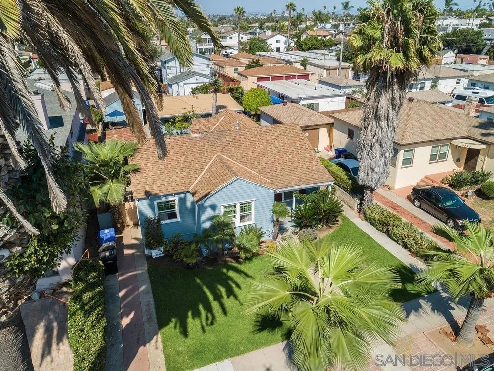 4754 Saratoga San Diego, CA 92107