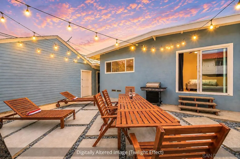 4754 Saratoga San Diego, CA 92107