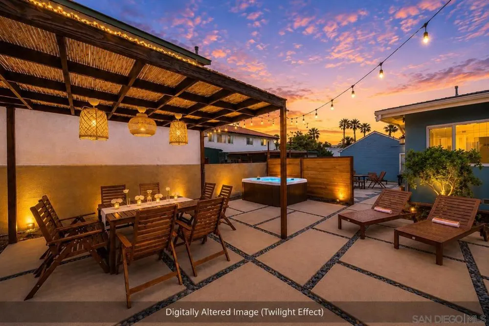 4754 Saratoga San Diego, CA 92107