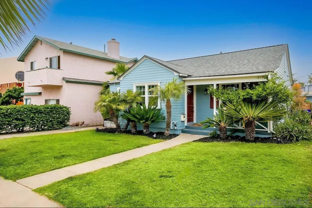 4754 Saratoga San Diego, CA 92107
