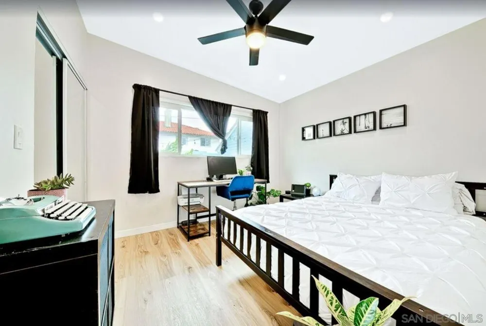 4754 Saratoga San Diego, CA 92107