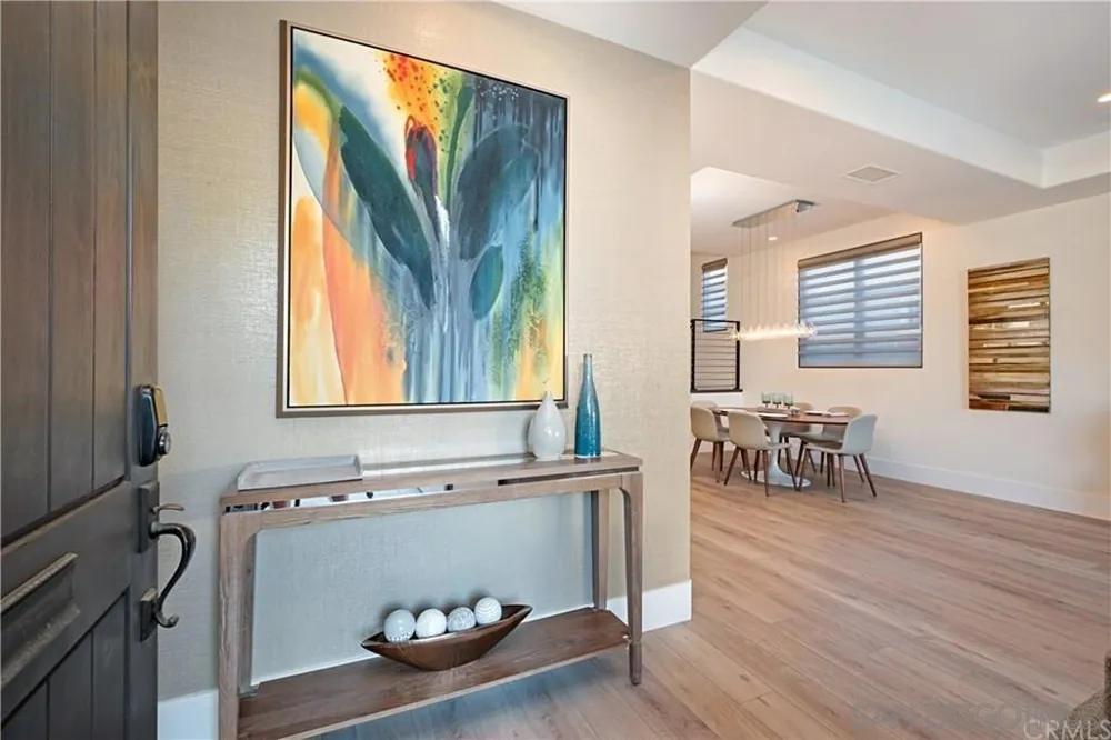 435 Carnation Ave Corona del Mar, CA 92625