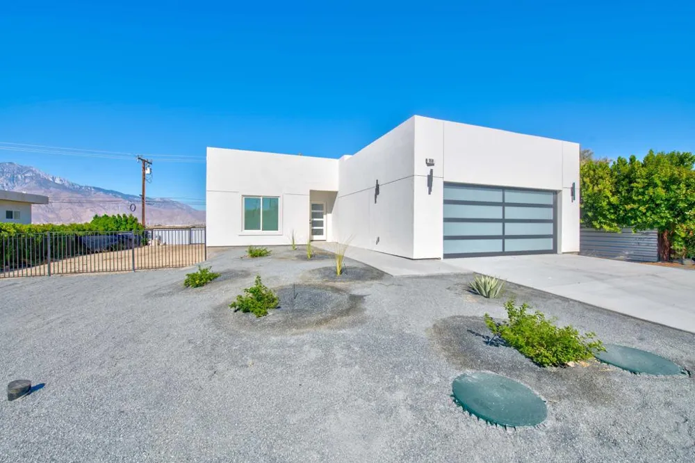18519 Sagebrush Trail Desert Hot Springs, CA 92241