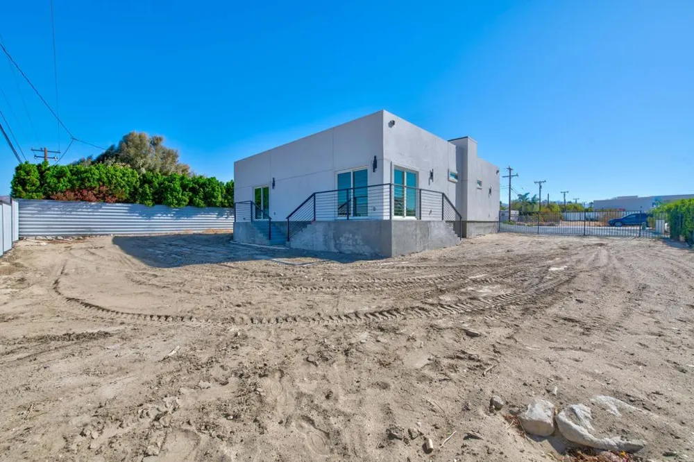 18519 Sagebrush Trail Desert Hot Springs, CA 92241