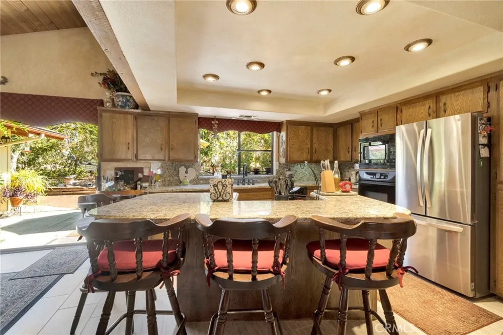 11801 Mckelvy Clovis, CA 93619