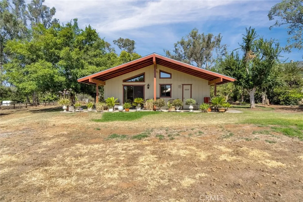 11801 Mckelvy Clovis, CA 93619