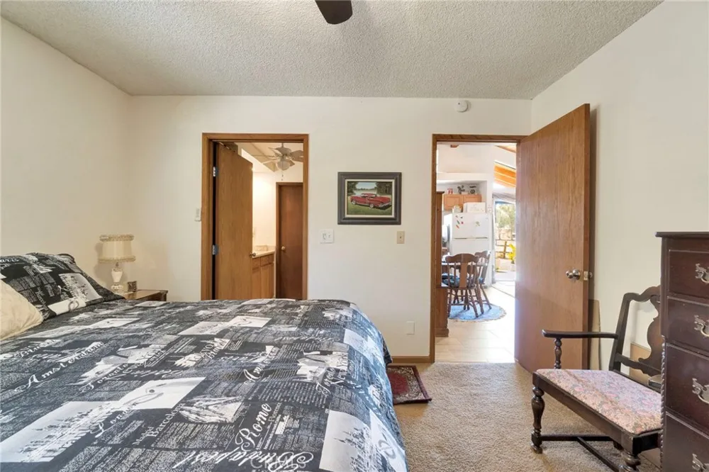 11801 Mckelvy Clovis, CA 93619