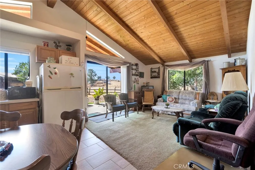 11801 Mckelvy Clovis, CA 93619