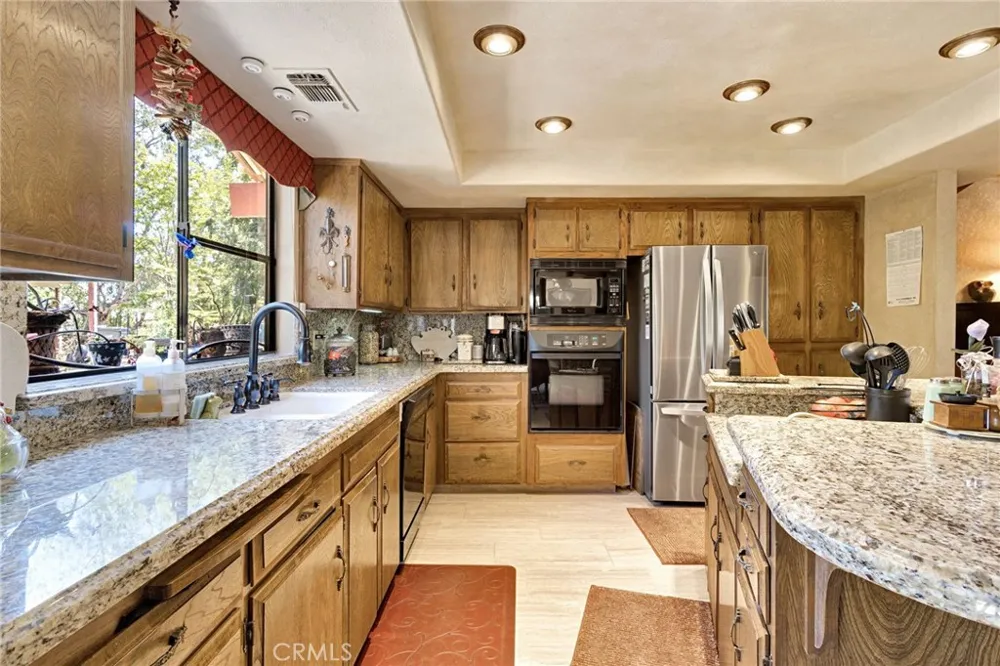11801 Mckelvy Clovis, CA 93619