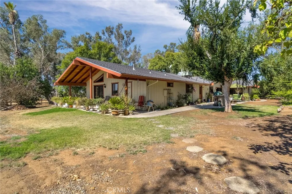 11801 Mckelvy Clovis, CA 93619