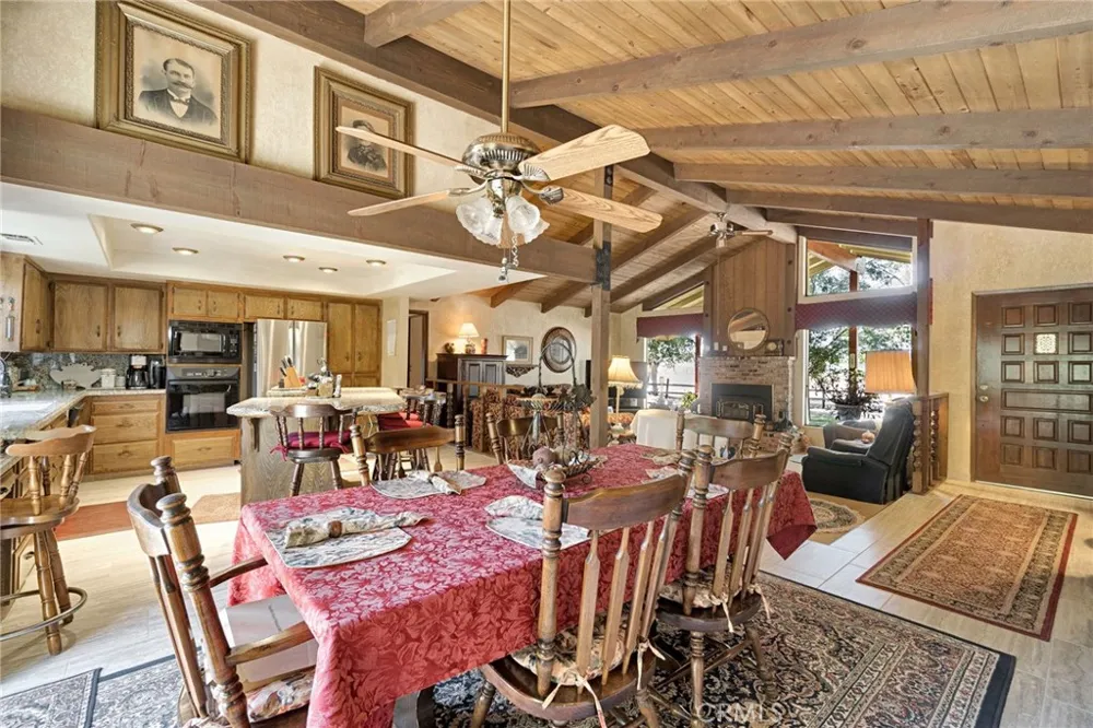 11801 Mckelvy Clovis, CA 93619