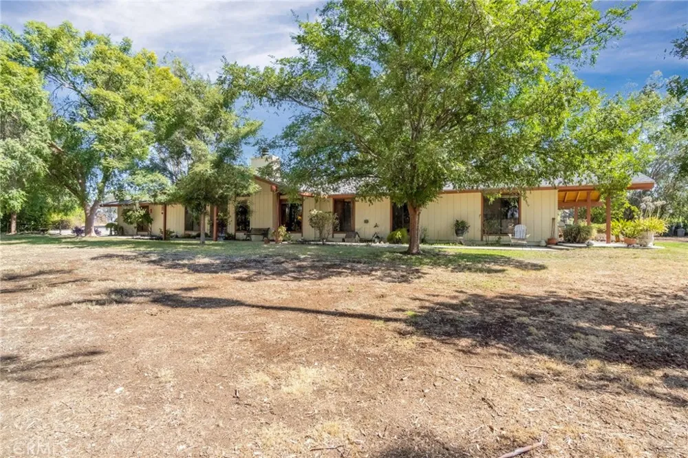 11801 Mckelvy Clovis, CA 93619