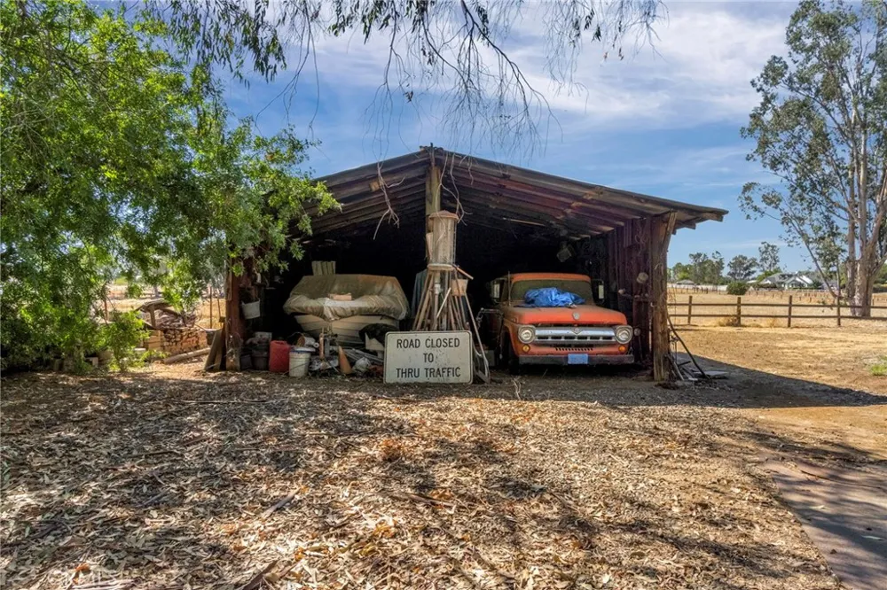 11801 Mckelvy Clovis, CA 93619