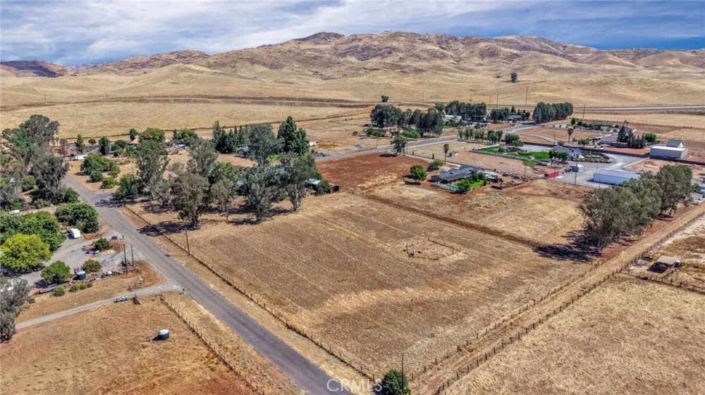 11801 Mckelvy Clovis, CA 93619