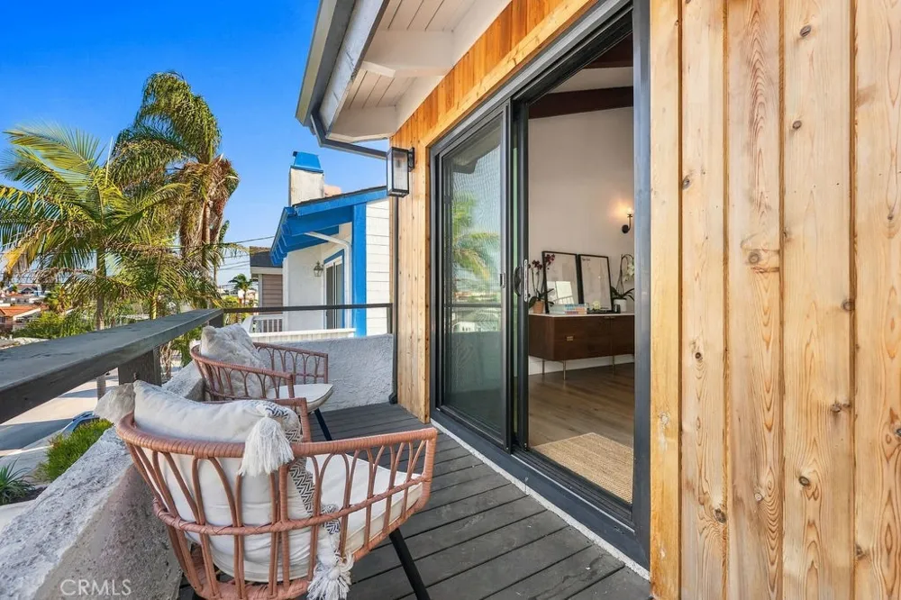 1121 Stanford Redondo Beach, CA 90278