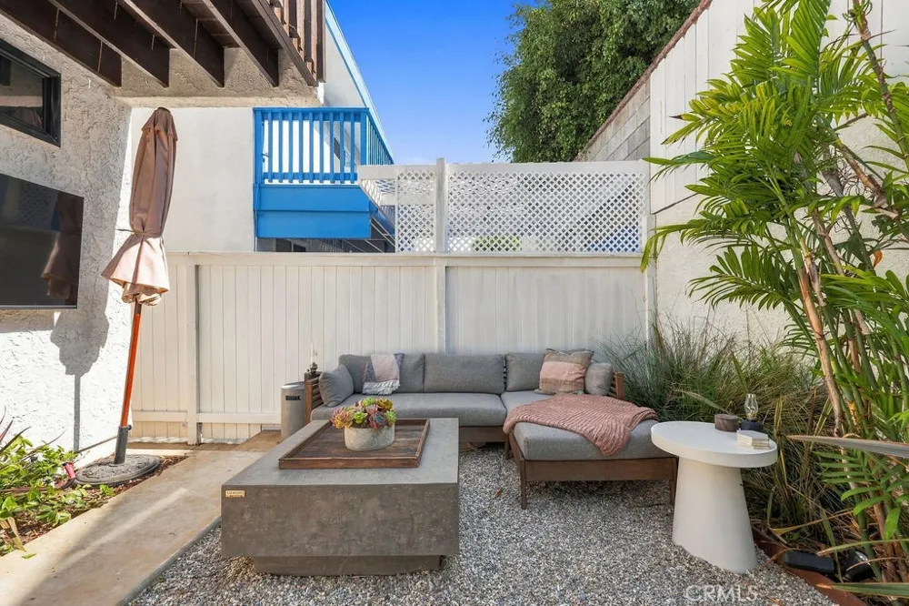 1121 Stanford Redondo Beach, CA 90278