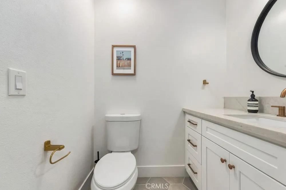 1121 Stanford Redondo Beach, CA 90278