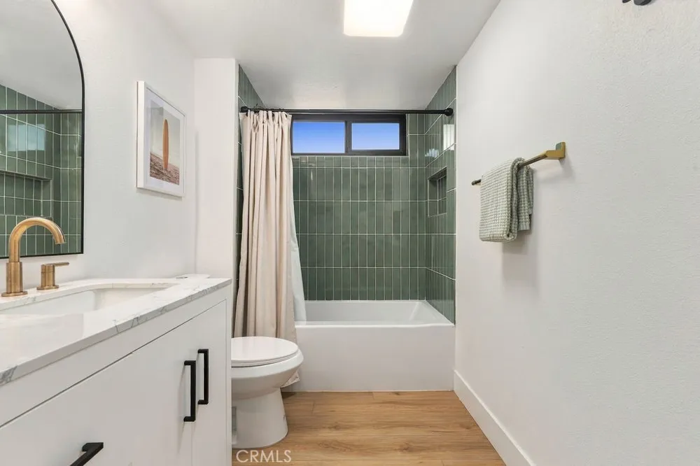 1121 Stanford Redondo Beach, CA 90278