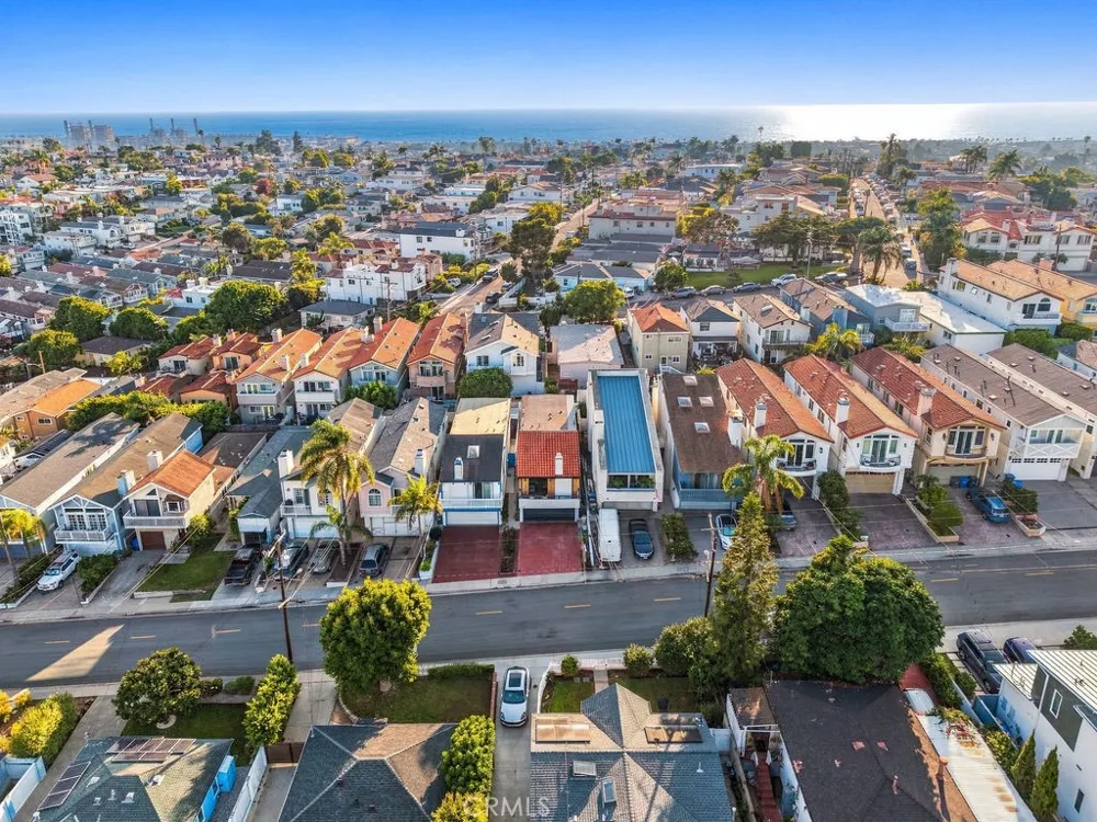 1121 Stanford Redondo Beach, CA 90278